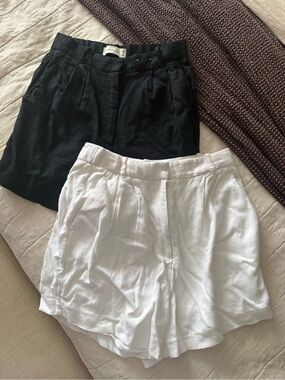 A&F Black and White High-Waist Pleated Shorts Duo